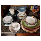 Plates & Bowls