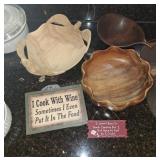 Wood Bowls and Dï¿½cor