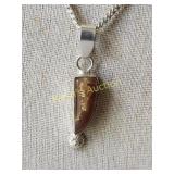 claw style gemstone & sterling pendant w/necklace