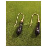 14K yellow gold Onyx earrings estate find!