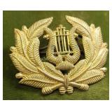 spanish american war? hat badge lyre emblem