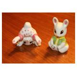 Japanese bunny figures