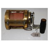 #28 Penn 30 TW International II Fishing Reel