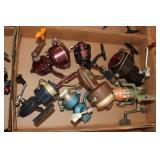 #112 Misc. Fishing Reel Lot incl. Fin-ite 330, Model 525, etc.