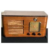 #516 Lot of 3 radios incl. Freed Eiseman 55132, 121878, & 120034