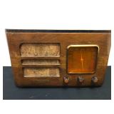 #516 Lot of 3 radios incl. Freed Eiseman 55132, 121878, & 120034
