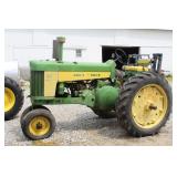 Lot# 605 John Deere Model 630 NF original condition tractor - power steering