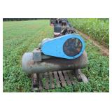 Lima 3 phase motor air compressor approx.. 40 gallon Lima 3 phase motor air compressor approx.. 40 gallon