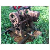 Orchard Pump Engine # 328658 20HP- no piston tractor ran