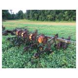 John Deere 825 Row Crop Danish Tine 6 row cultivator John Deere 825 Row Crop Danish Tine 6 row cultivator
