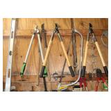 Pruners and loppers