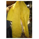 Adult size saddle slicker