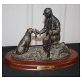 #928 Strong Bond Hunter and Dog Statue