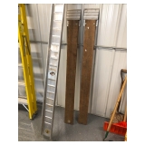 Vehicle ramps Vehicle ramps