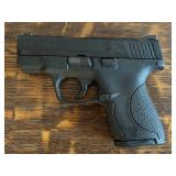 Smith and Wesson M&P 9 Shield Compact Pistol Smith and Wesson M&P 9 Shield Compact Pistol