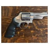 Smith & Wesson Mountain Gun 44 Mag. Six Shot Revolver Smith & Wesson Mountain Gun 44 Mag. Six Shot Revolver