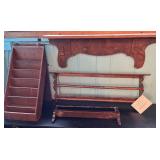 Lot #108 Antiques Group incl. Vintage Shelf, etc.