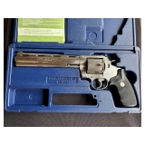 Colt Anaconda 44 MAGNUM 6 Shot Revolver in box