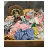 3033 - Doll Clothes