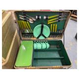 vintage picnic basket set vintage picnic basket set