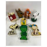 #60 Figure Radio Lot incl. Little Sprout, Tony the Tiger, Scooby Do, Snoopy, etc.