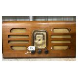 #97 Philco Tabletop Radio #38-17