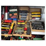 Nice Variety of Rolling Stock- Mostly Lionel Nice Variety of Rolling Stock- Mostly Lionel