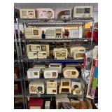 Nice Selection of Antique Collectable Radios Nice Selection of Antique Collectable Radios