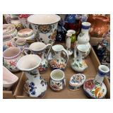 Poole England, entirely hand painted holland Poole England, entirely hand painted holland