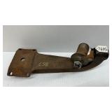 #7605 Dayton Wire Wheel Spare Tire Mount Original with Repro Hub