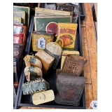 #1624 Vintage Advertising Tobacco Tins #1624 Vintage Advertising Tobacco Tins