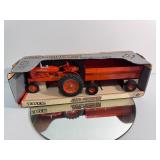 Ertl Allis Chalmers Tractor Wagon Set