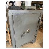 Mid Sized Dial Safe