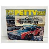 Super 1:16 Scale Petty NASCAR Charger MPC