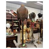 #653 Large 1920