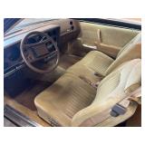 Rear Wheel Drive, Tan Cloth Interior, 