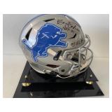 #125 Barry Sanders Lions signed helmet “HOF-04 97 NFL MVP” inscription with  Beckett COA with acryli