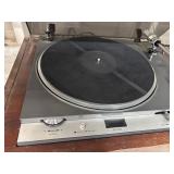 #408 Sony Servo Turntable System Model 1800A 