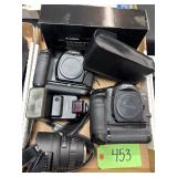 #453 EOS-1 Cannon Camera Lot incl. Sigma 1:3.5-4.2 Zoom Lense, Speedlite 430EZ, & Ni-MH Charger NC-E