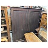 Wardrobe Cabinet
