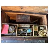 carpentersÃ¢â‚¬â„¢ trunks (complete) full of builderÃ¢â‚¬â„¢s tools