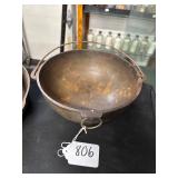 #806 Wagner Ware Sidney-O No.2 Scotch Bowl
