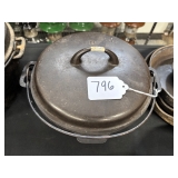 #796 No. 8 Cast Iron Roaster w/ No. 8 Lid and Perforated Cast Iron Roasting Trivet
