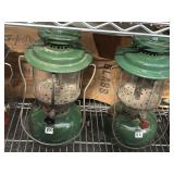 #830-31 American Gas Manchine Co. Model 2572 Green Gas Lantern w/ Box