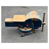 MIT bench top vice 