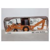 ERTL Case Loader Backhoe 1/16