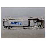 ERTL SkyCity Peterbuilt 1/25 Trailor