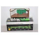 ERTL John Deere Hay Wagon