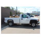 #1439 2007 GMC Sierra 4x4 w/ 62600 mi