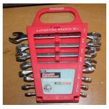 Popular Mechanics wrench set